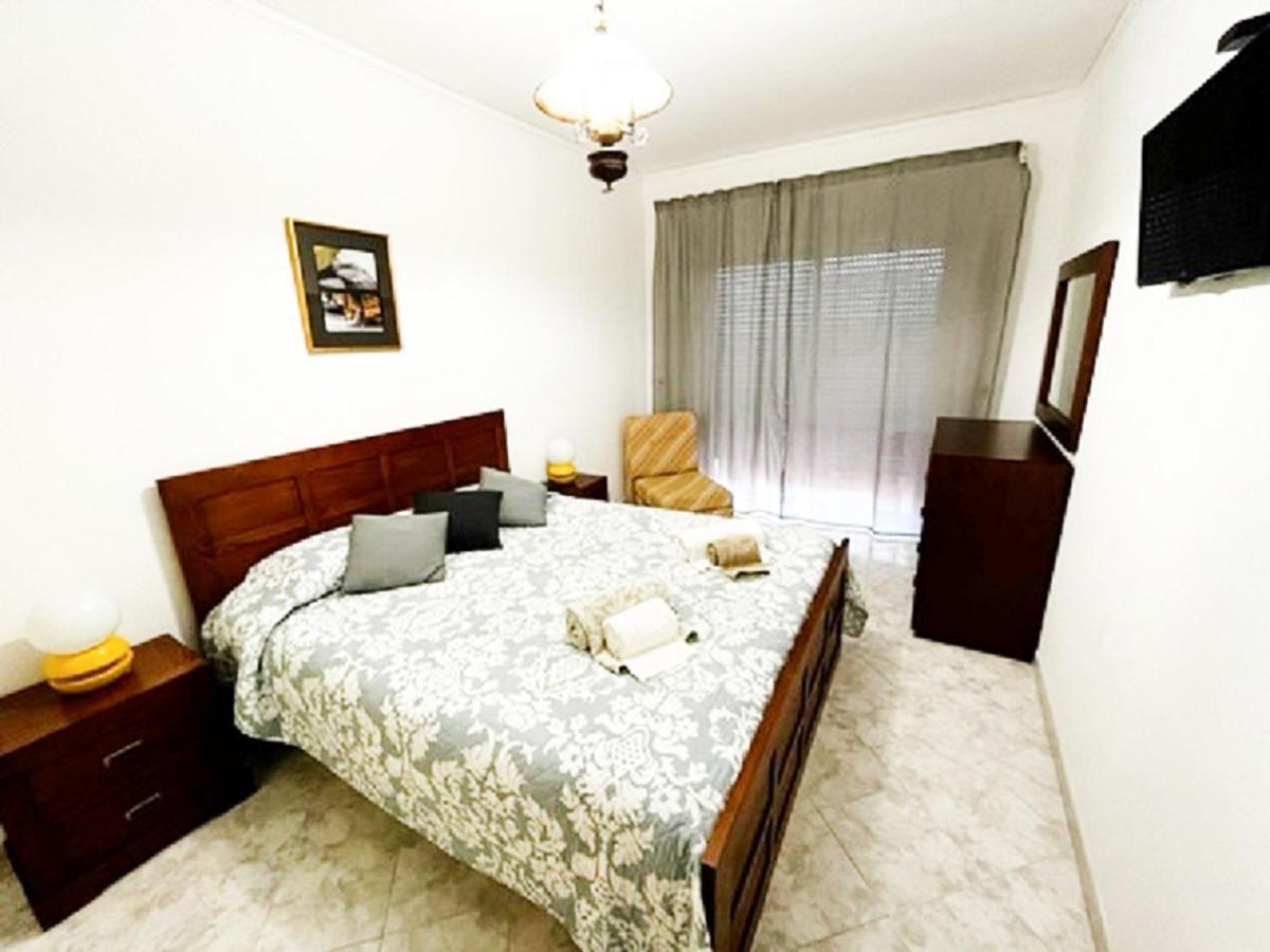 Quarteira Beach Holidays Apartment ภายนอก รูปภาพ